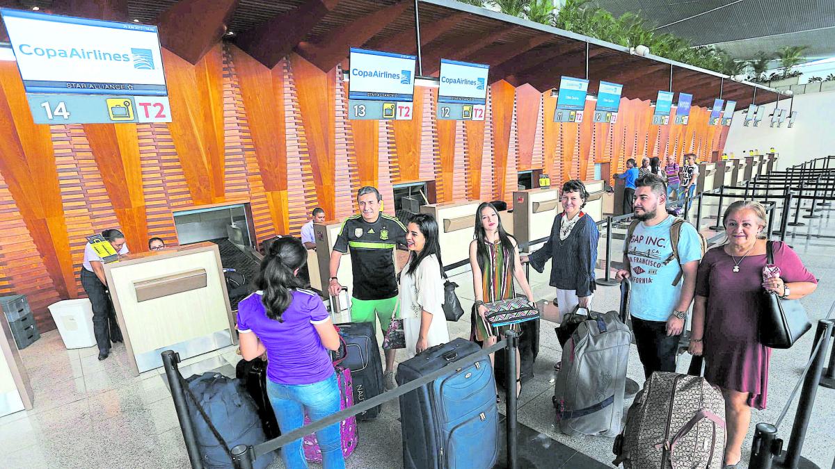¿Qué falta en los proyectos de Valley, como Cercanías Train y otorgar al aeropuerto para que sea una realidad?
