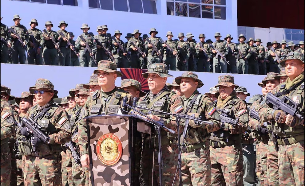 Venezuela presenta un fuerte control fronterizo para las elecciones regionales, mientras que la oposición condena el régimen de montaje

 – Ojo critico