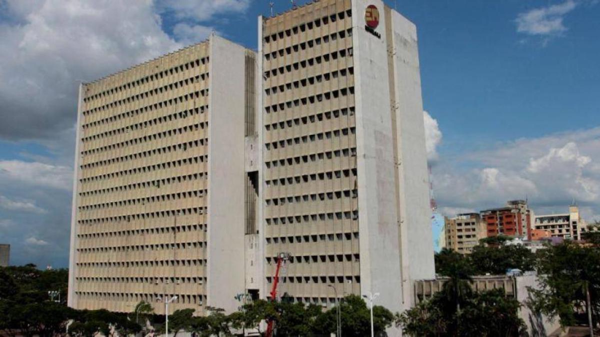 La compañía evalúa los sistemas después de lanzar la alerta