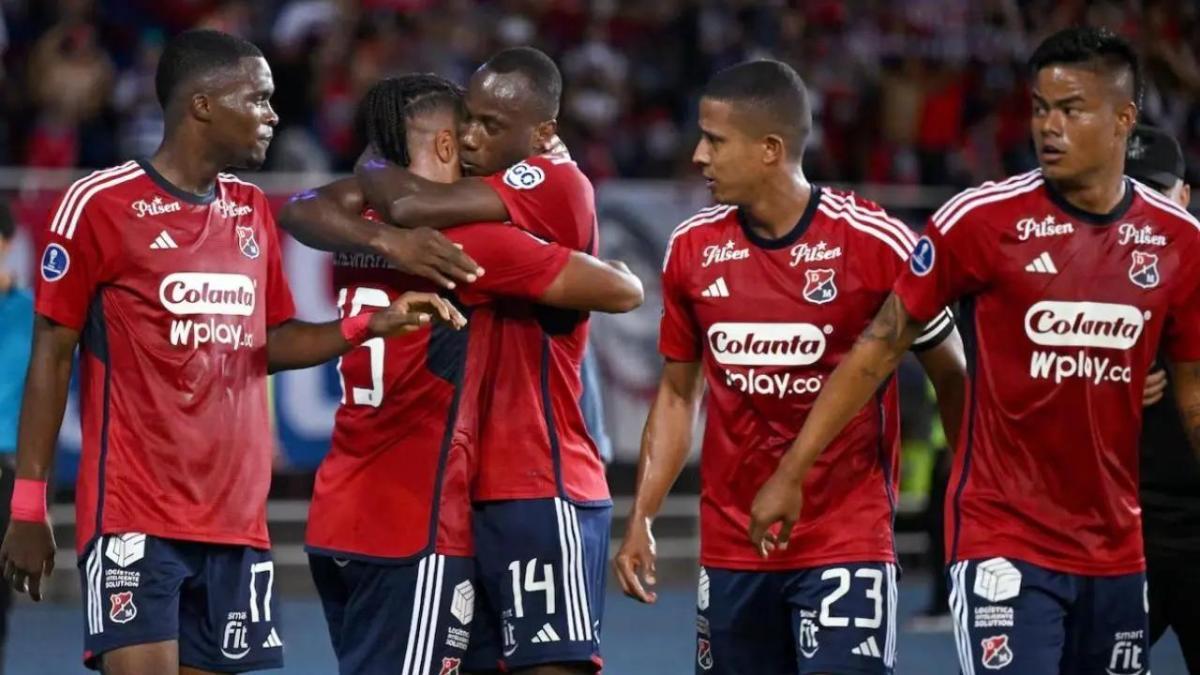 Independiente Medellín futbolista fue víctima del robo; La persona era responsable de la casa de la prisión

 – Ojo critico