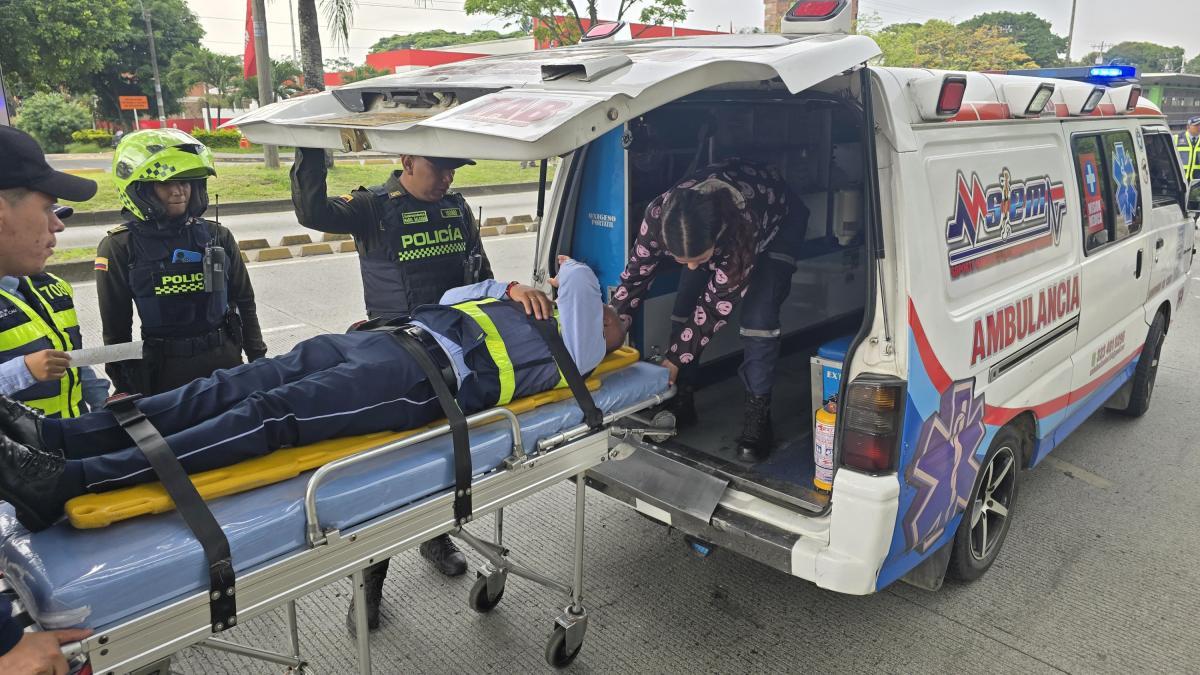 ¿Puede el agresor de otro agente de tránsito ir a prisión? Derribó al guardia y fue capturado

 – Ojo critico