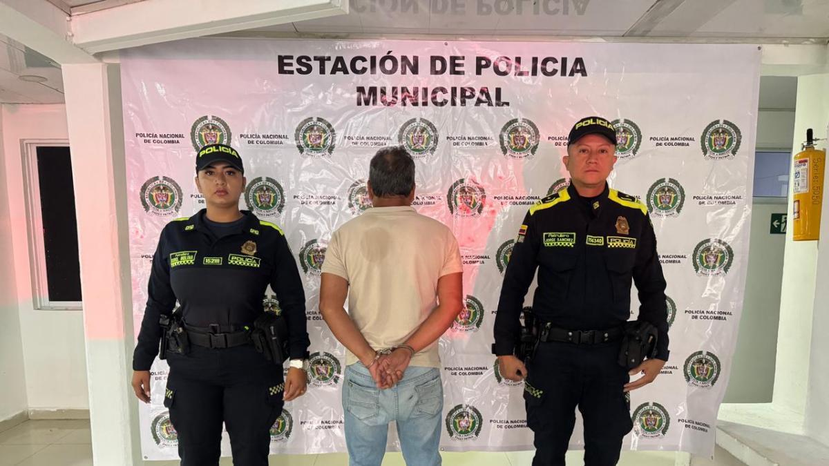 Capturan a un hombre con fines extradicionales: se le ocurrió una cirugía de control en el distrito de Villacolombia

 – Ojo critico