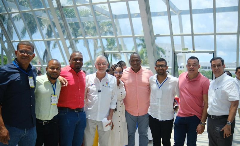 Los gobernadores del Caribe se niegan a hacerse cargo de los alimentos sin recursos asignados