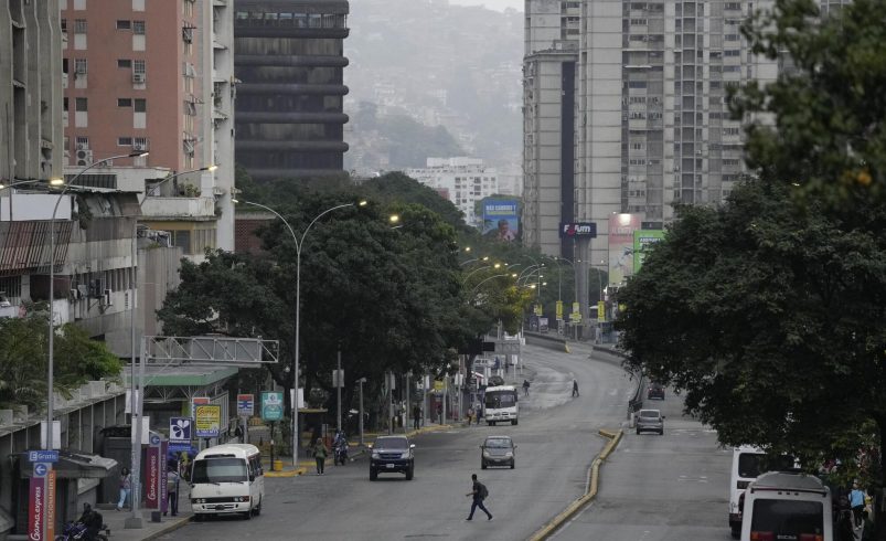 Venezuela celebra las elecciones sin competencia: Maduro fortalece su control

 – Ojo critico
