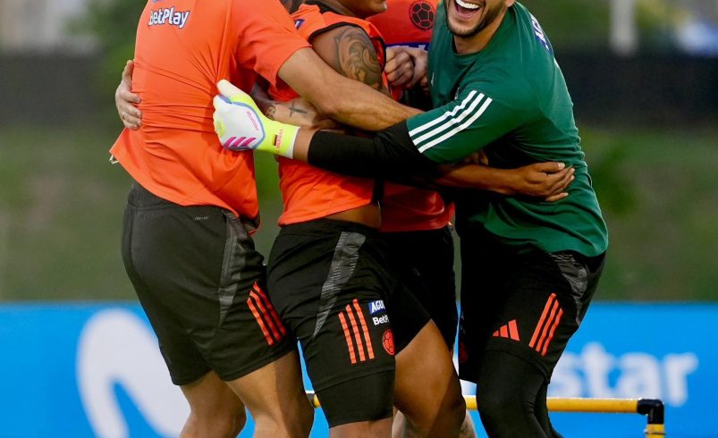 Así es como los convocados de Colombia llegan para jugar contra Perú y Argentina por clasificatorios

 – Ojo critico