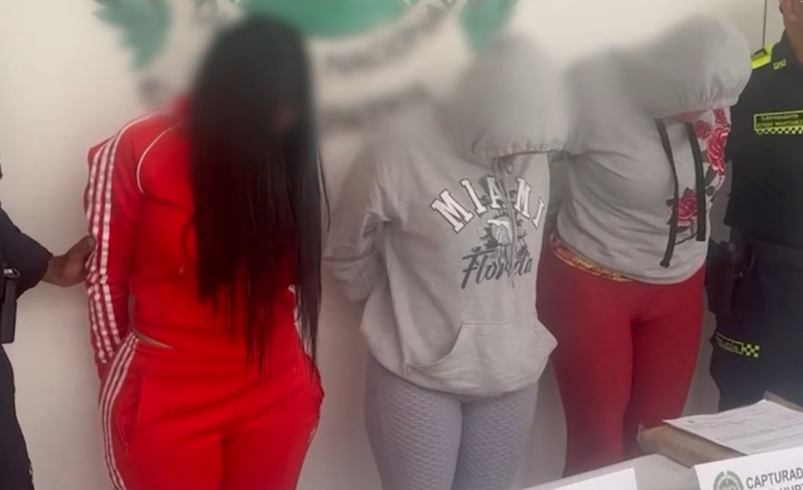 Entonces, «Las Mamacitas» funcionó, un equipo de mujeres dedicadas a seducir, drogas y robo de extranjeros en Medellín

 – Ojo critico