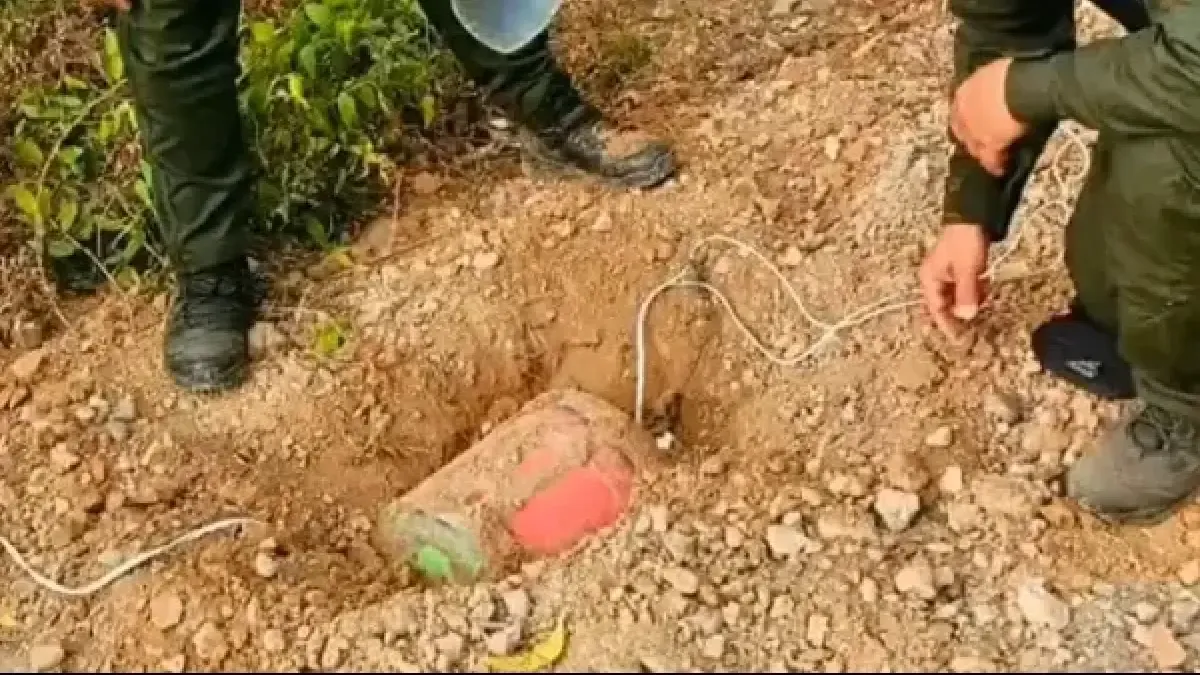 Dos artefactos con 30 kilos de explosivo

 – Ojo critico