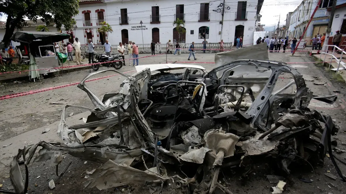 El gobernador visitó a las víctimas en HUV

 – Ojo critico