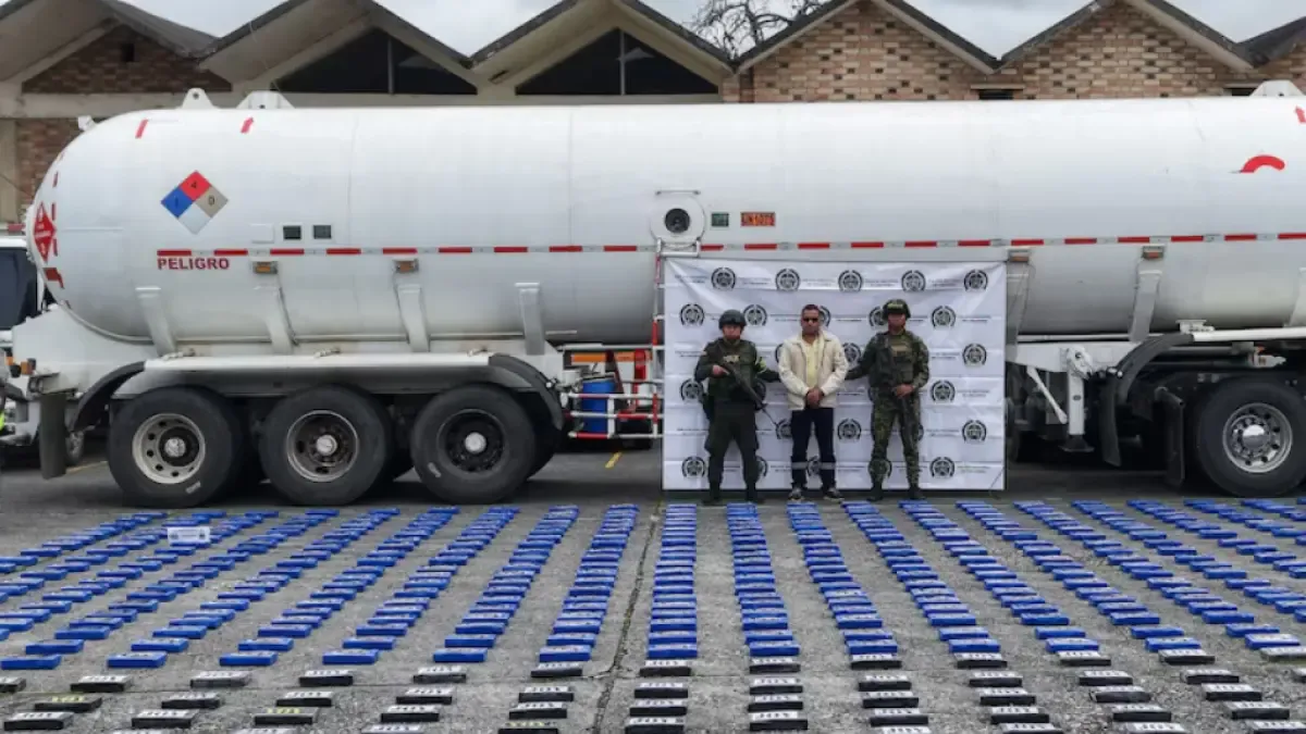 Toman más de una tonelada de cocaína escondida en Tractocamión en el Pan -arman, Cauca

 – Ojo critico