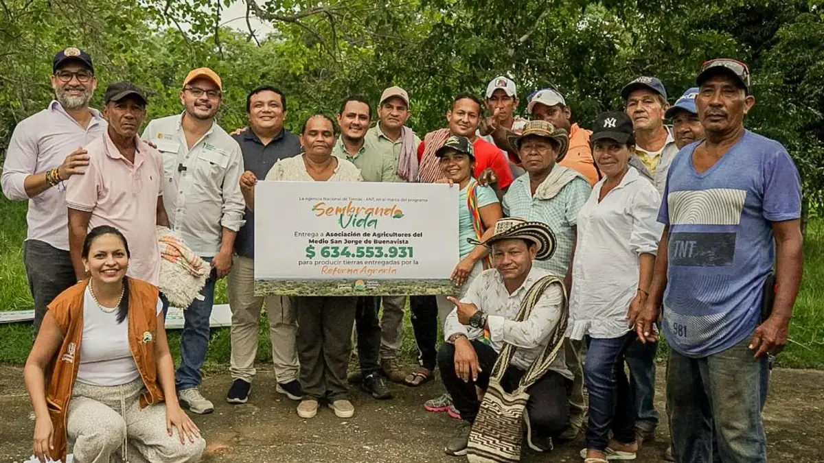 Los campesinos de Buenavista, Córdoba, reciben $ 9,330 millones de hormigas para proyectos de producción

 – Ojo critico