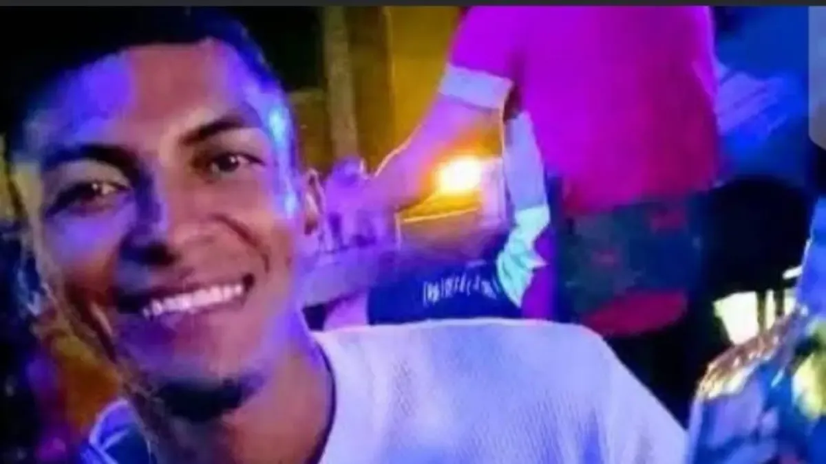 Al igual que en la crónica de la muerte anunciada, en Sucre Brothers mataron a un amigo con un machete de 22 años.

 – Ojo critico
