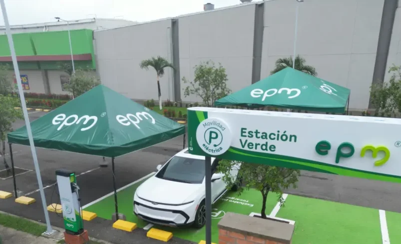 EPM está instalando la primera estación de carga de vehículos eléctricos en Urabra.

 – Ojo critico