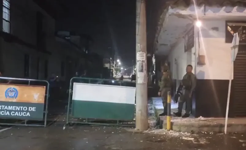 Atención Un nuevo ataque a la estación de policía en Santander de Qilichao, Cauca: fue atacado con explosivos

 – Ojo critico