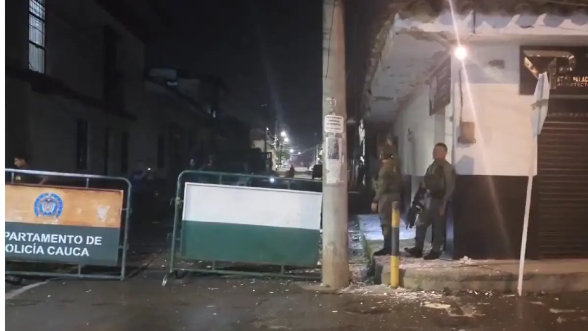 Atención Un nuevo ataque a la estación de policía en Santander de Qilichao, Cauca: fue atacado con explosivos

 – Ojo critico