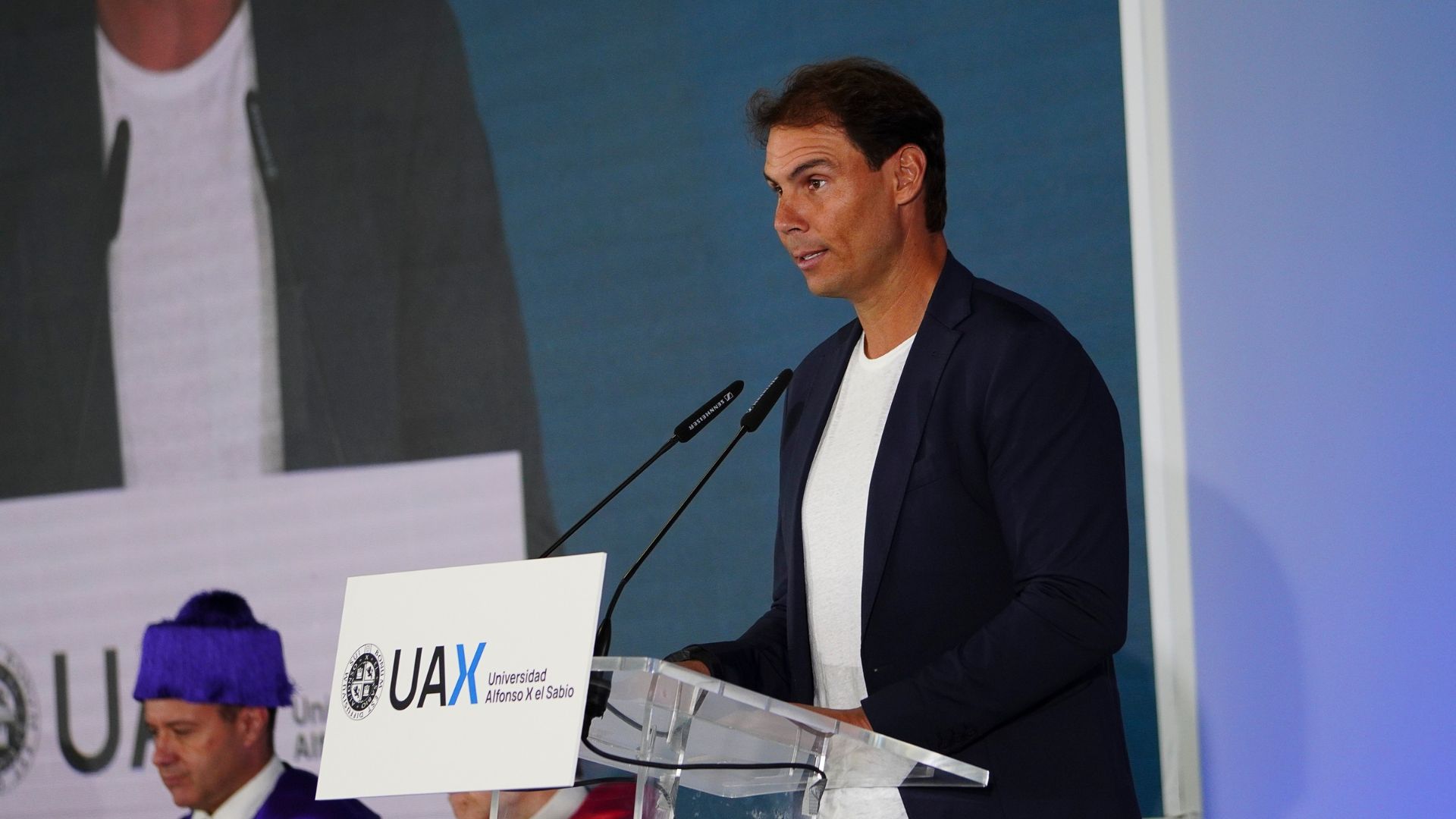 Rafa Nadal aconseja a los jóvenes que preservan la humildad

 – Ojo critico