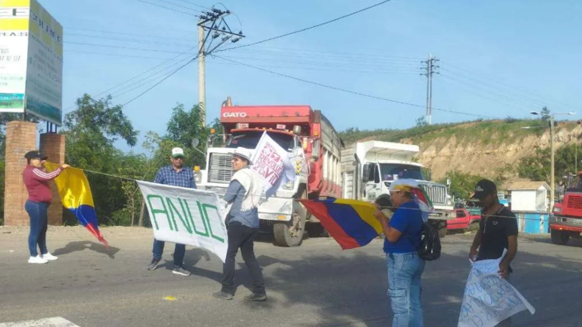 Bloquear mineros y transportadores en North Santander deja 10,000 empleos

 – Ojo critico