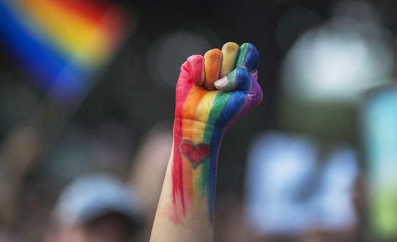 LGBTIQ+Día del Orgullo: Historia, visibilidad y celebridades que lo celebran con coraje

 – Ojo critico