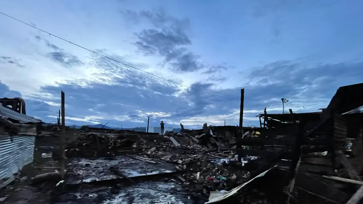Vam Fire absorbió 21 casas en el este de todo: 61 personas fueron afectadas

 – Ojo critico