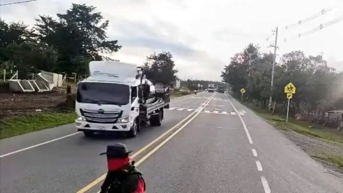 Dos policías heridos fueron llevados a Paayán

 – Ojo critico