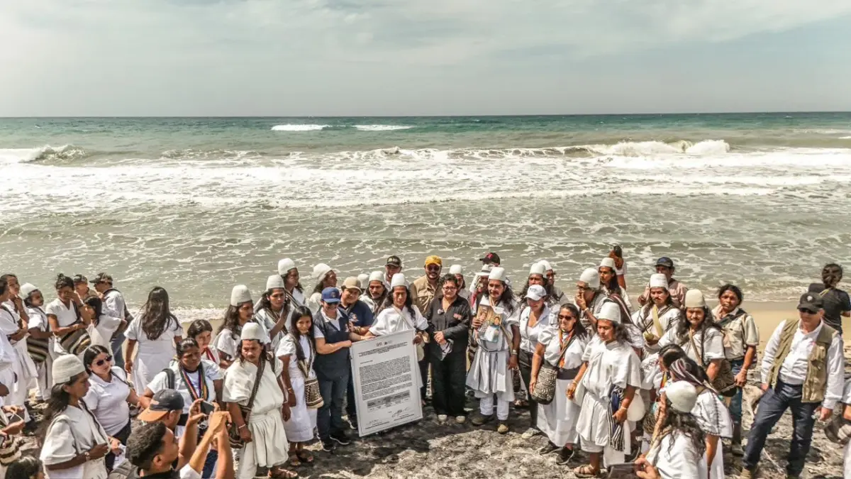 Pueblo Arhuaco recupera salida ancestral de la sierra al mar tras un largo litigio para recuperar ‘la linea negra’ – Ojo critico