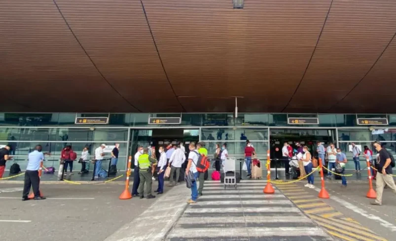 Aeropuerto de Rafael Núñez con operaciones canceladas: mal tiempo en Cartagena

 – Ojo critico