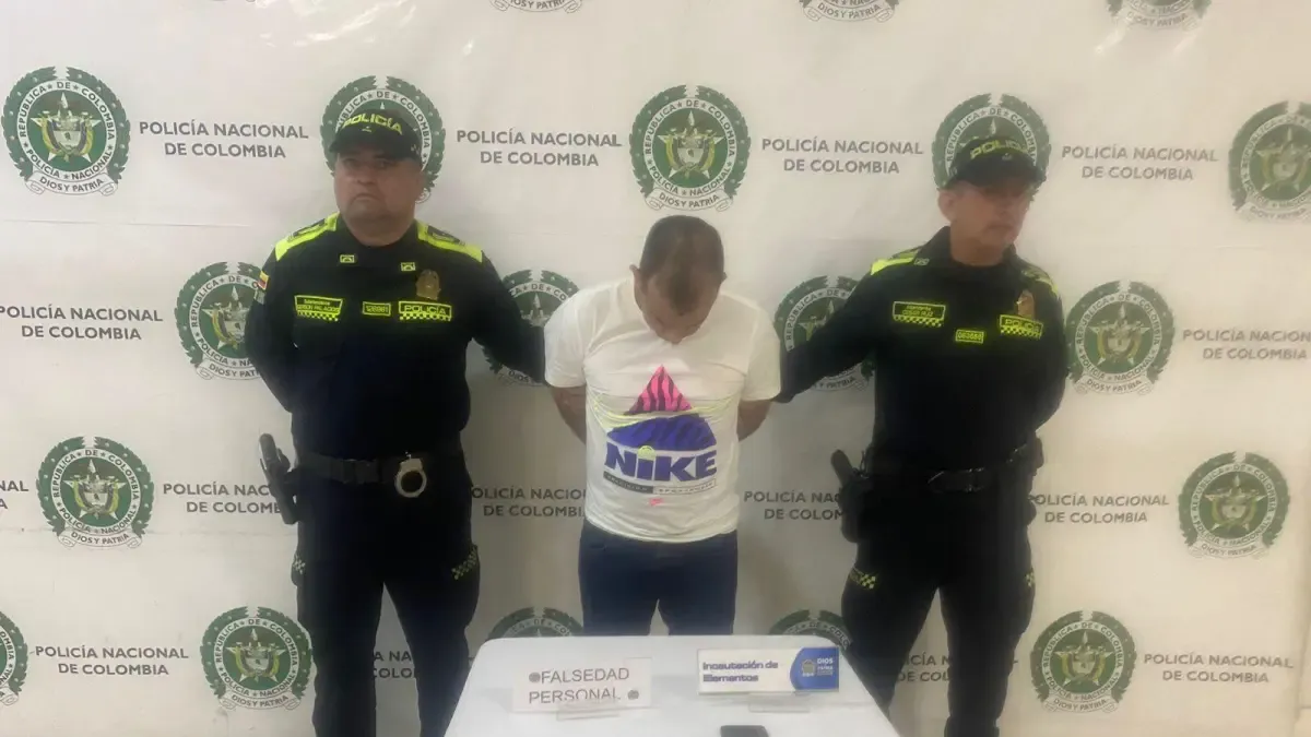 Entonces «Jaime Nicolás» cayó en Bucaramanga; Lo encontraron con una tarjeta falsa
 – Ojo critico