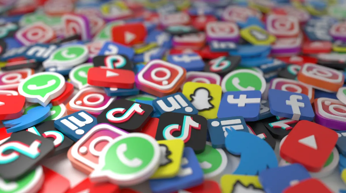 Día mundial de la red social: 15 años de conexión, transformación y desafíos digitales

 – Ojo critico