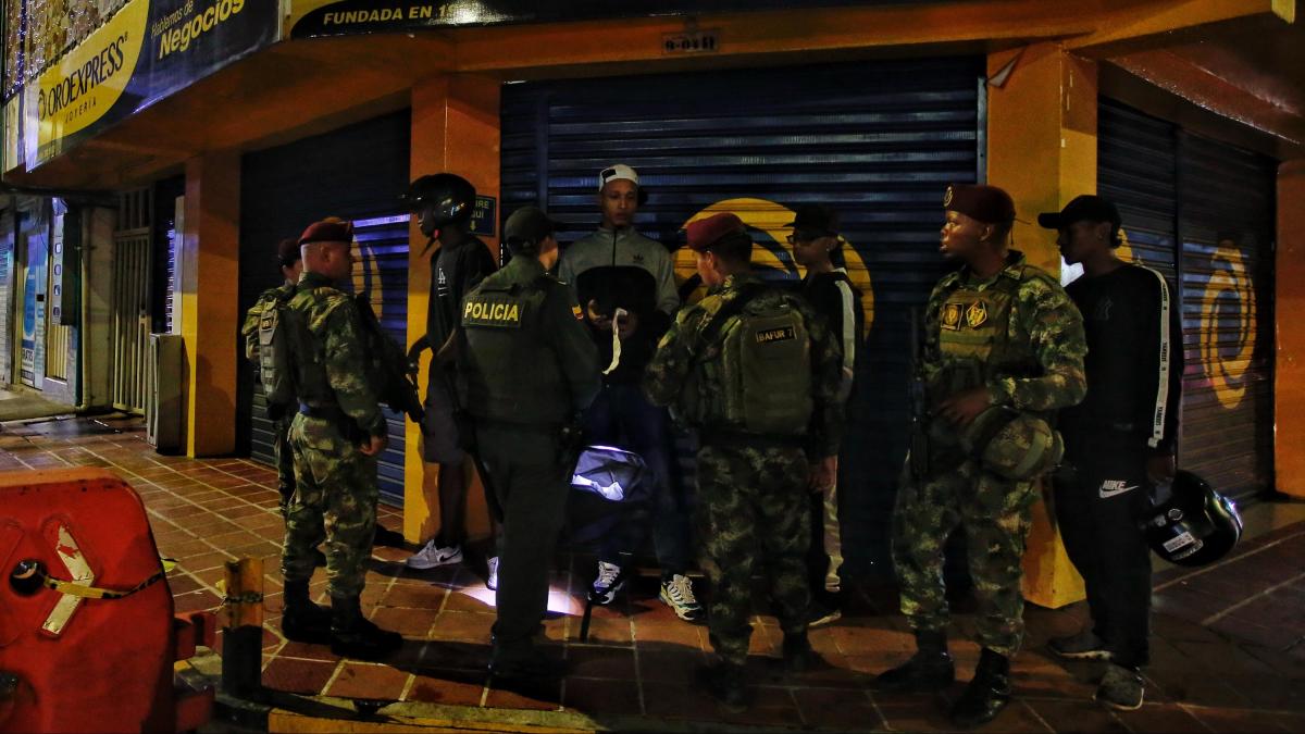 La comunidad regresa con miedo, mientras que los explosivos y los materiales fuertes persisten en las zonas rurales.
 – Ojo critico