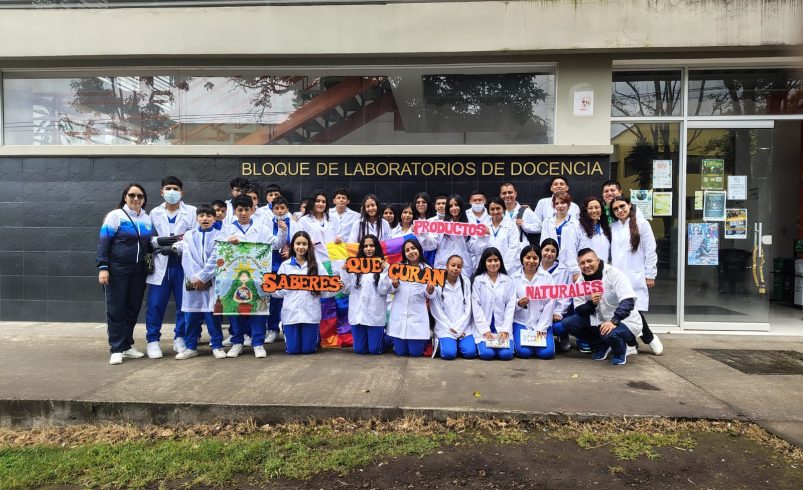 Aprender a sanar con raíces y ciencia
 – Ojo critico