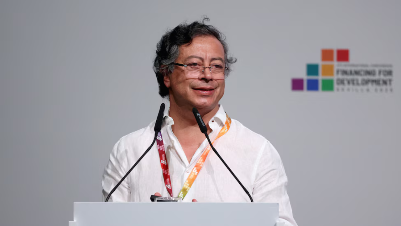 La oposición ataca a Petro por sugerencia controvertida en el FMI

 – Ojo critico