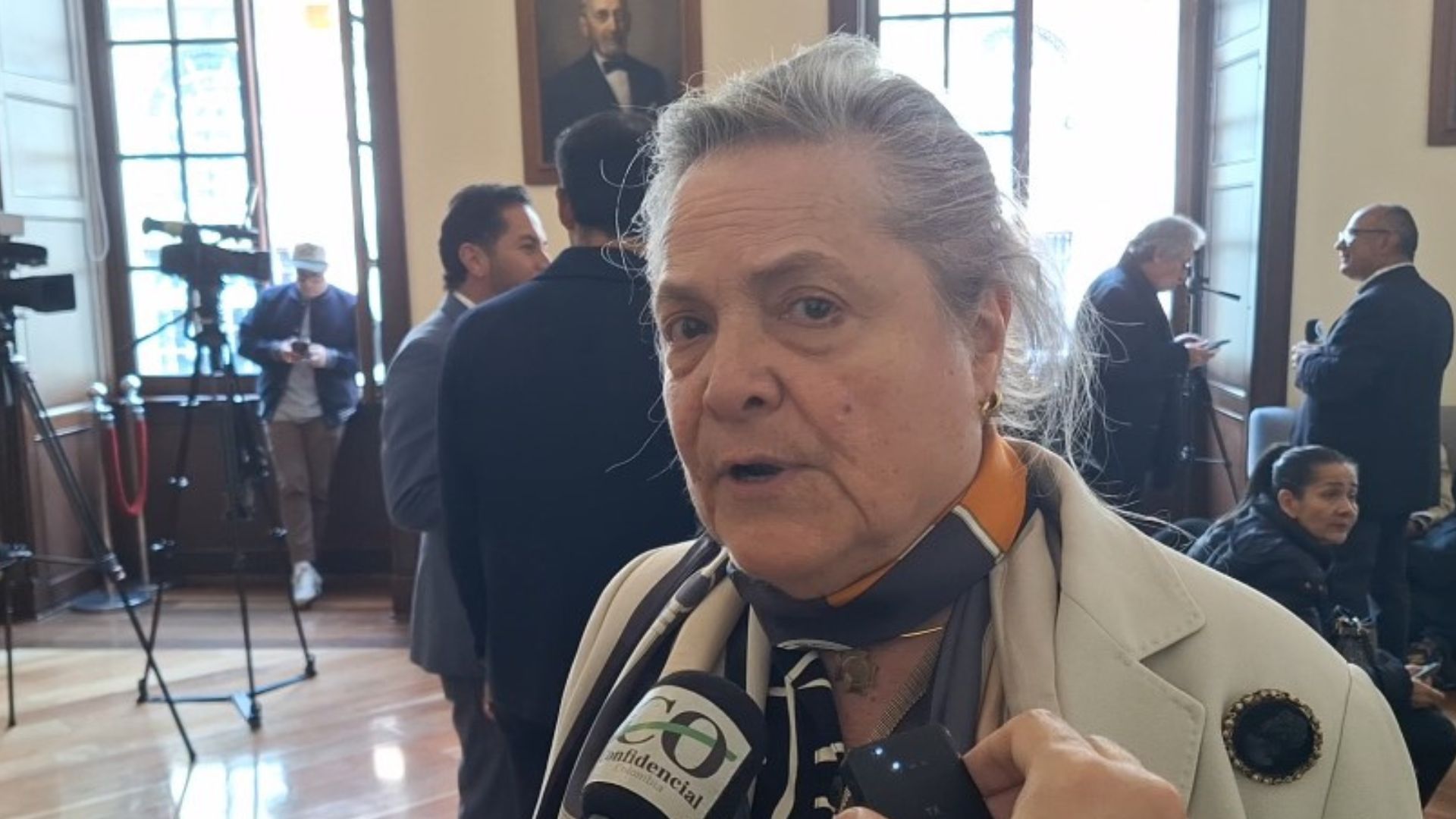 Clara López advierte: «Ningún gobierno de reforma fiscal tendrá que pedir prestado»
 – Ojo critico