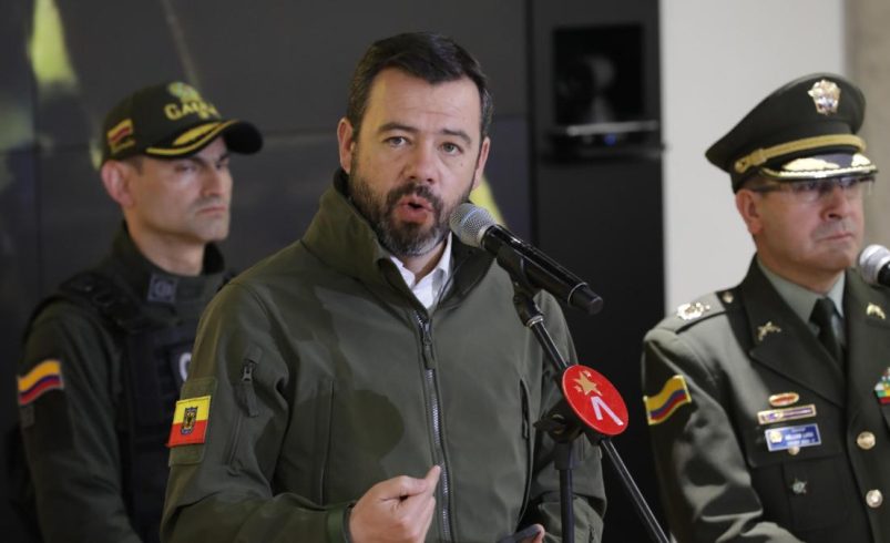 El alcalde de Bogotá, Carlos Fernando Galán, habló sobre un ataque contra el todo, que deja a cinco personas muertas y más de 40 heridos: «Renal»

 – Ojo critico