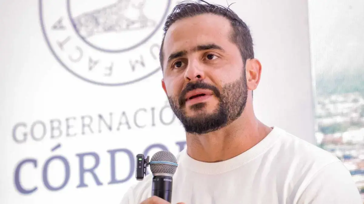 El gobernador de Duner le pregunta al presidente Gustavo Petro Claridad sobre los diálogos de paz que comenzaron con el clan del Golfo Pérsico
 – Ojo critico