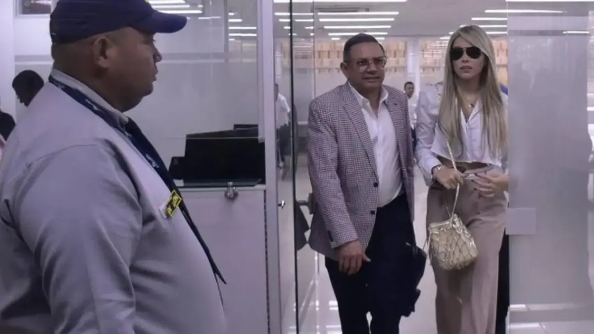 El día de Vásquez responde a la queja de Nicolás Petro sobre ella y Vicky Dávila
 – Ojo critico