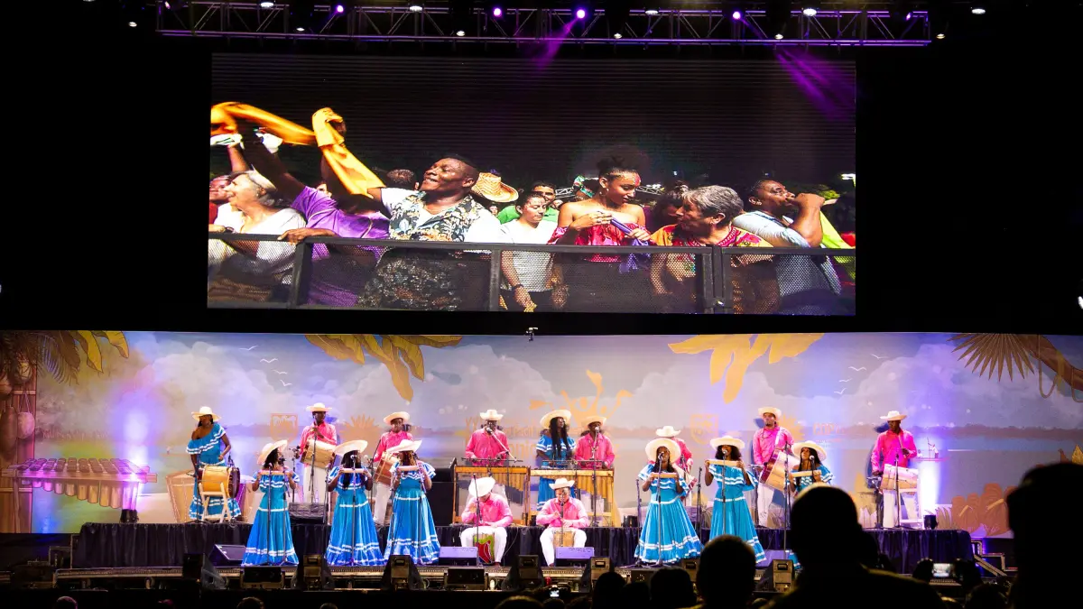 ¿Qué grupos se presentarán en el Festival de Música del Pacífico Petronio Álvarez, una de las citas afro más importantes del continente?
 – Ojo critico