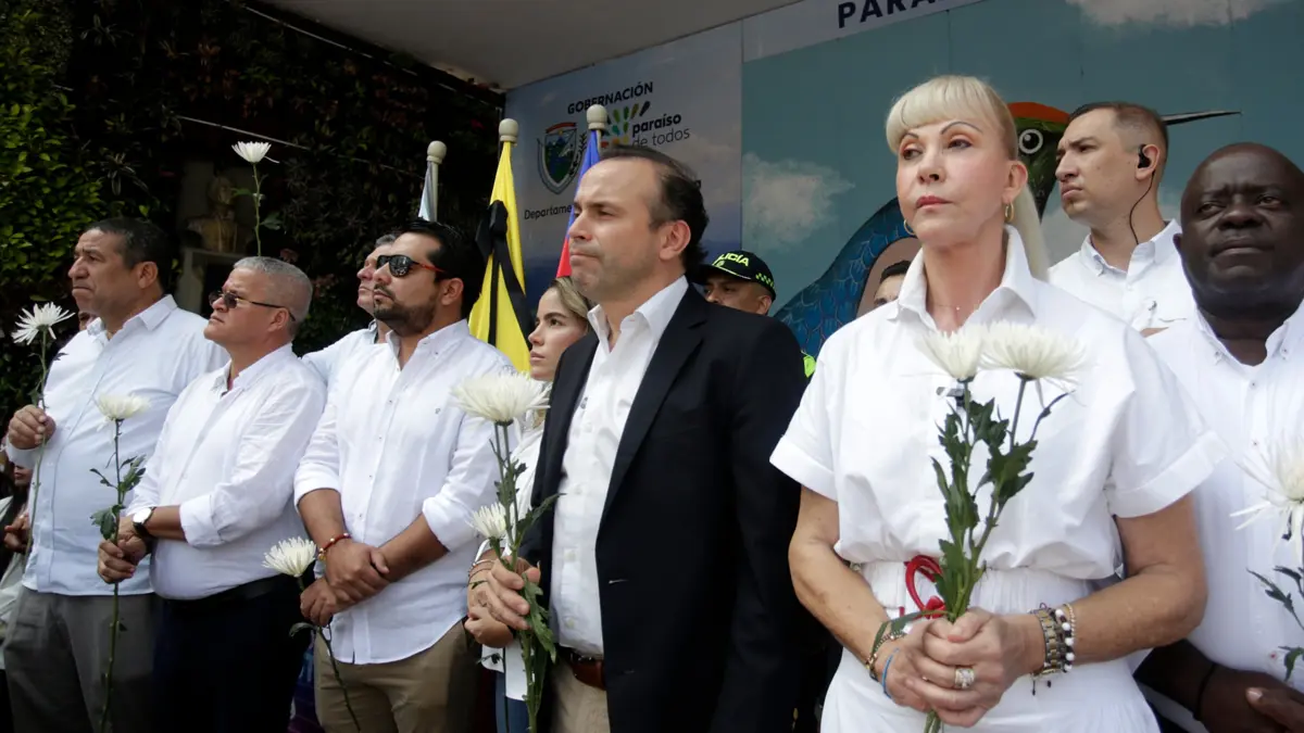 En Cali y Valle, recordaron la política y se unieron a sus votos para enviar paz, esperanza y respeto por la diferencia.
 – Ojo critico