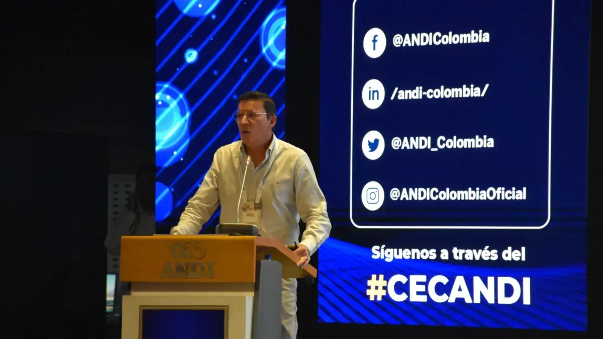 Antes de Andi, los empresarios se reunieron en Cartaagen, el Secretario Nacional presentó el Plan Electoral del Congreso y Presidencia en 2026.
 – Ojo critico