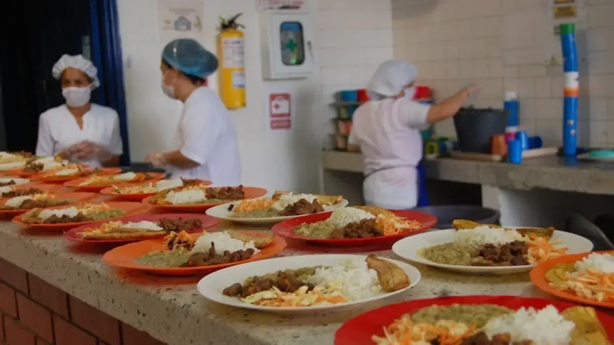 Más de 85,000 estudiantes de César se quedaron sin alimentos escolares debido a la falta de aprobación de los recursos de licencia

 – Ojo critico