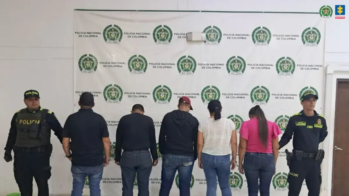 Pagó 40,000 a menores y luego elimina el dinero por su fuente de ingresos.
 – Ojo critico