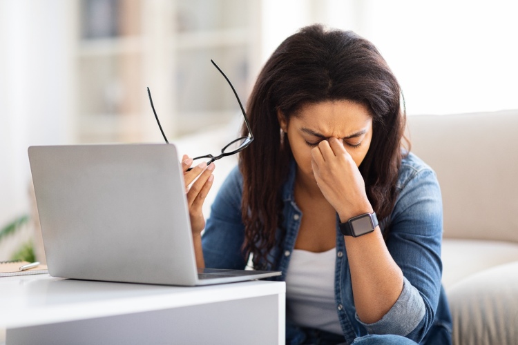 La Peligrosa Realidad de la Violencia de Género en El EntoNo Digital
 – Ojo critico