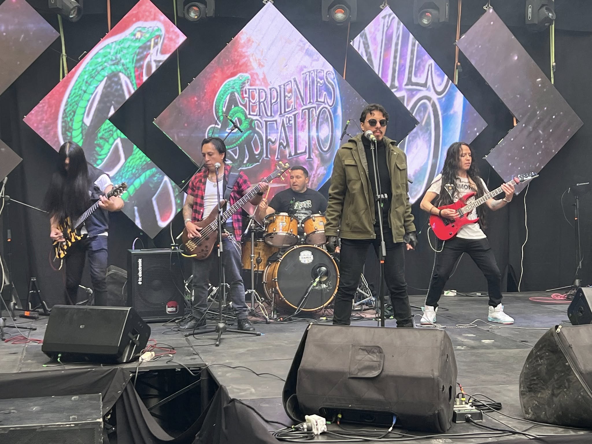 South Rock: voces que se resisten y reinventan
 – Ojo critico