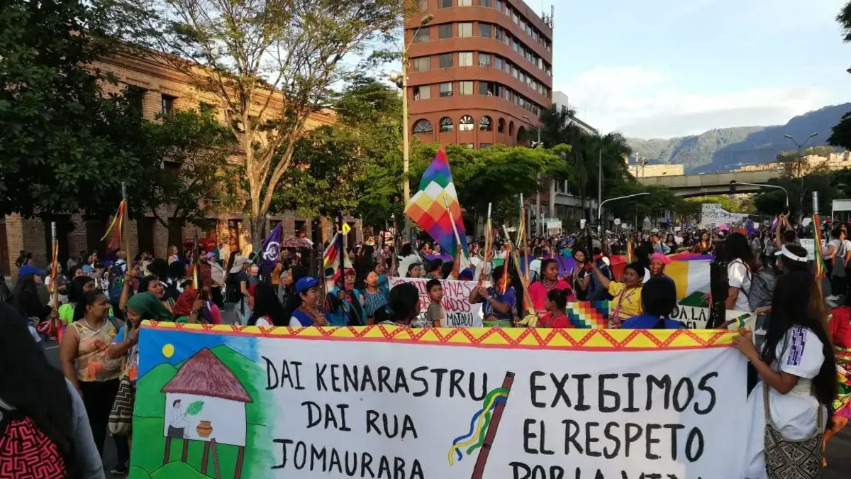 La patrulla policial fue gravemente herida, después de que el arma de fuego fue atacada por los miembros de la pandilla en Puerto Tejada, Norte del Cauca
 – Ojo critico