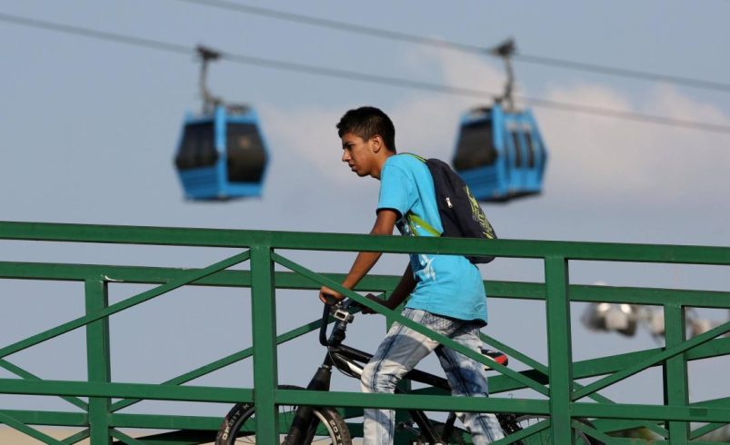 ¿Qué llega a los medios de transporte?
 – Ojo critico
