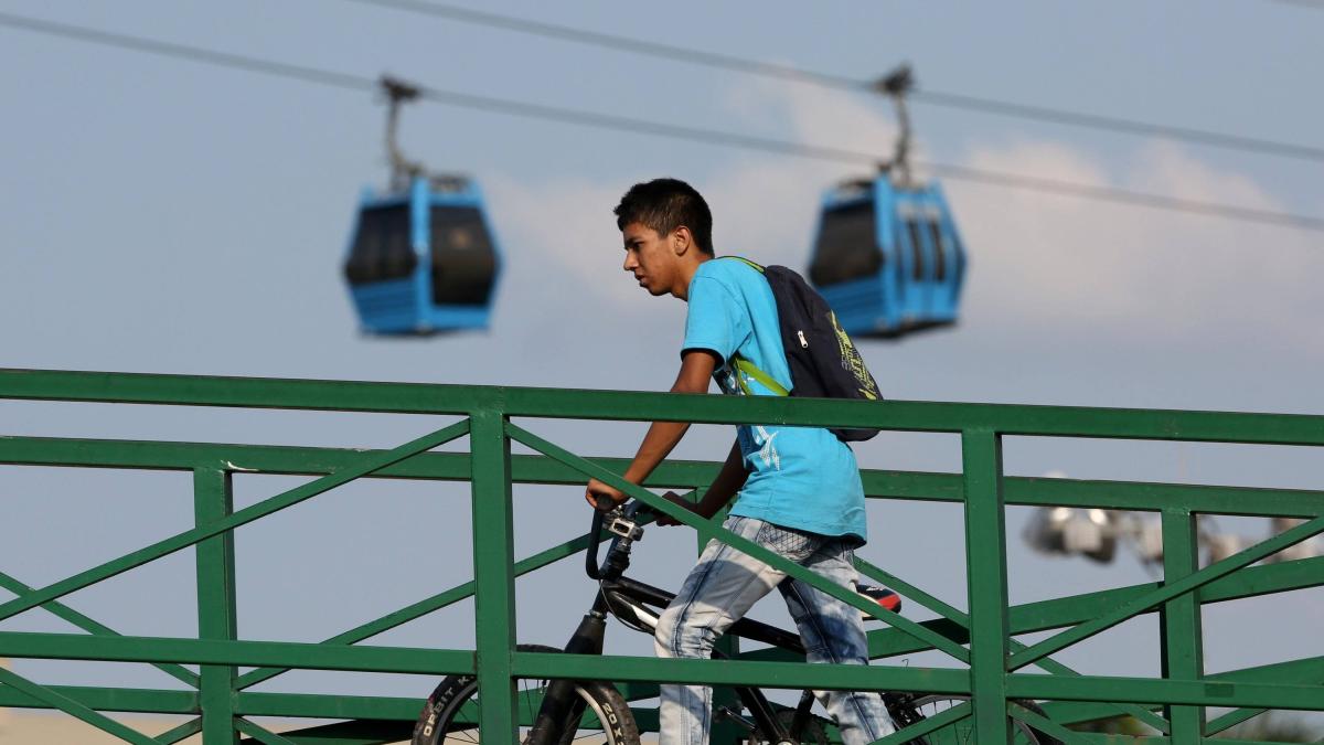 ¿Qué llega a los medios de transporte?
 – Ojo critico