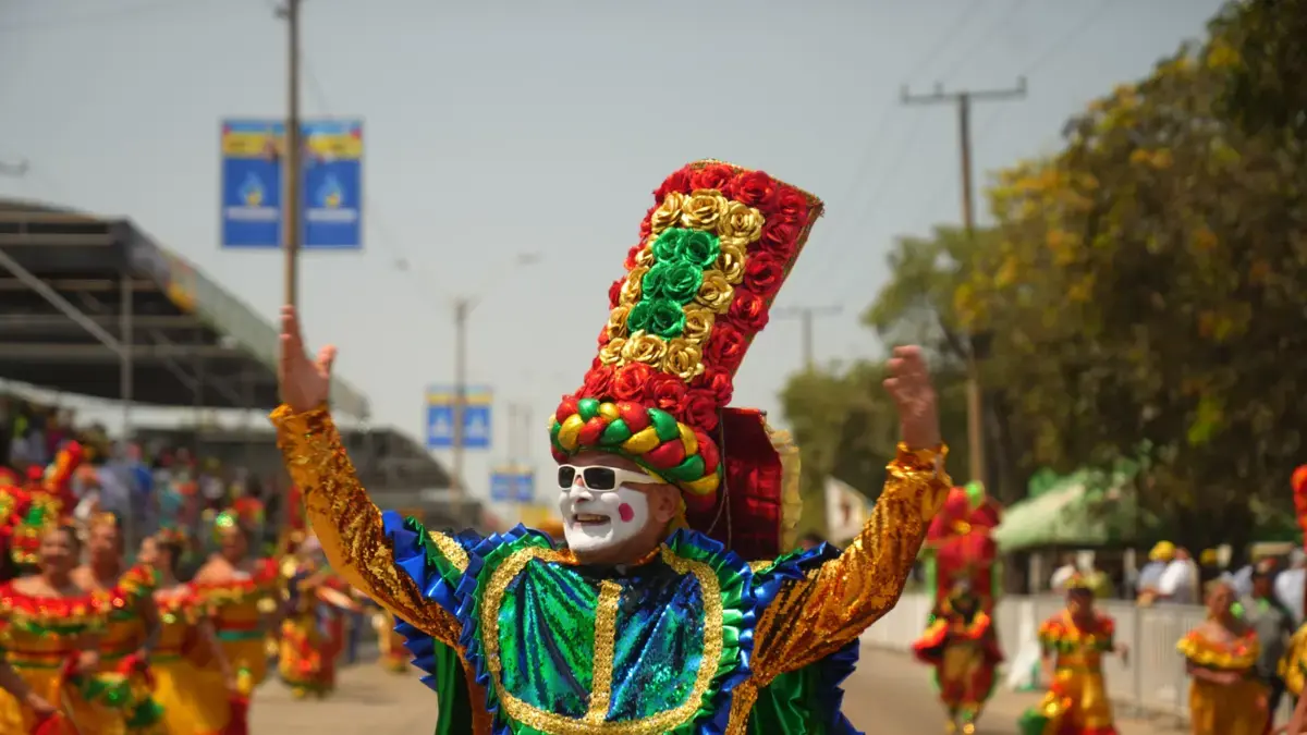 Adolfo Maury, Rey Momo 2026 y Sharon Acosta y Joshua Ortiz, Reyes del «Carnavalito»
 – Ojo critico