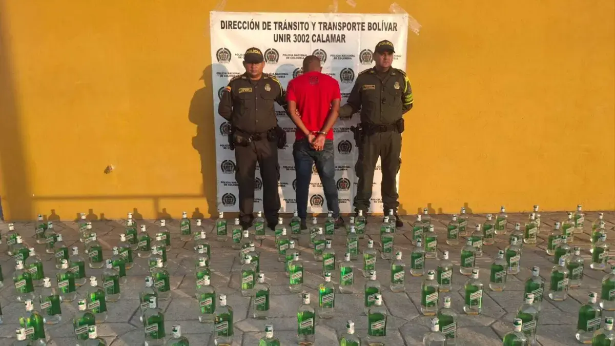 La policía toma 260 botellas alcohólicas en Bolívar, con un valor de $ 14.5 millones, cuando debían distribuirse en Mompox Festijazz
 – Ojo critico