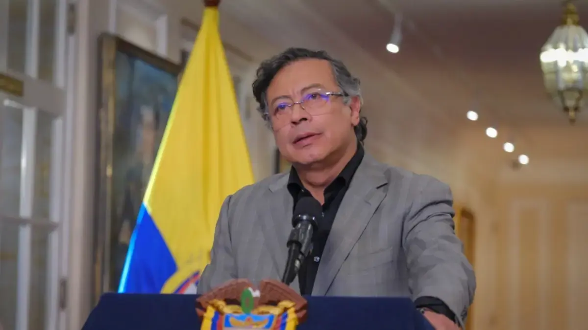 Fedemundios se refirió a la controvertida frase del presidente Gustavo Petro, en la que le aseguró que era el «jefe de los alcaldes» del país.
 – Ojo critico