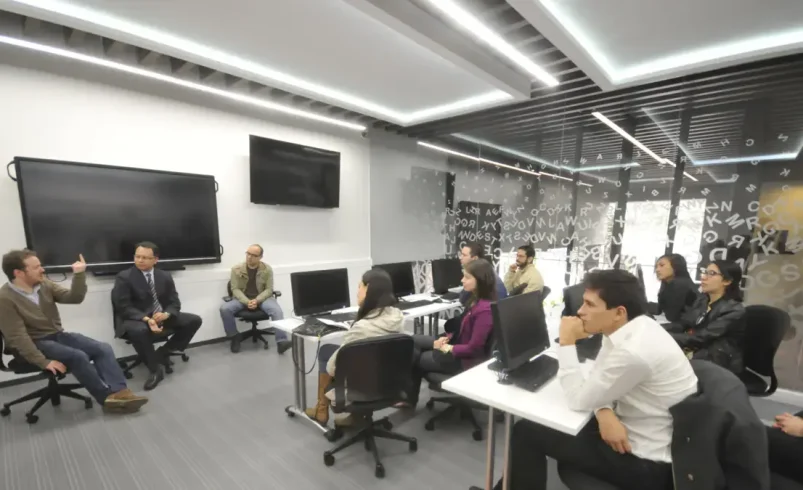 Diploma internacional en el campo de la comunicación y medios digitales para periodistas y relacionados

 – Ojo critico