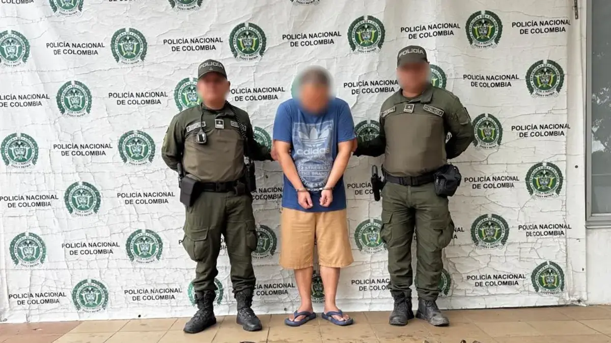 La policía le da a un ciudadano chino en Cartagen y suspende el restaurante asiático

 – Ojo critico