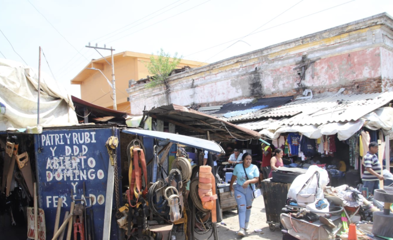 11 muertos y varias personas en la UCI ya son para consumo de alcohol falsificado en el mercado

 – Ojo critico